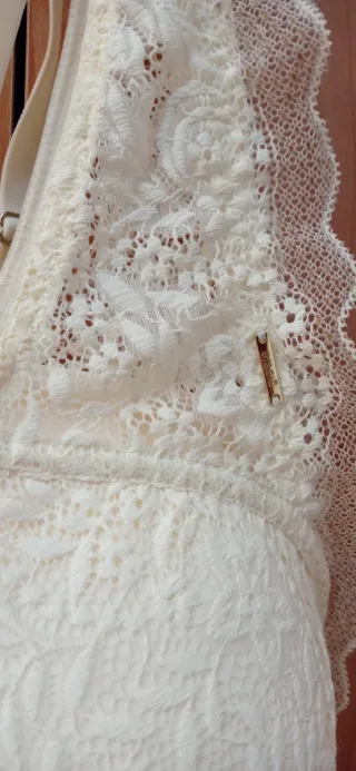 Sujetador crema de encaje de talla 85D