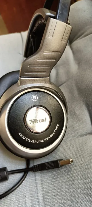 Auriculares Trust 640U Silverline USB