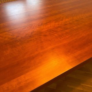 Mesa extensible cerezo y 4 sillas