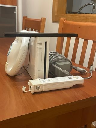 Consola Wii Blanca + Mando+ volante