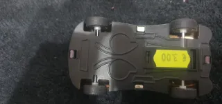 Coche de juguete con diseño de elefante