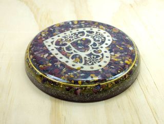 Plato Orgonita Jaspe Mokaita Corazón