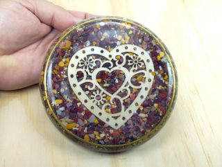 Plato Orgonita Jaspe Mokaita Corazón