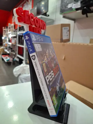 PES 2017 Pro Evolution Soccer PS4