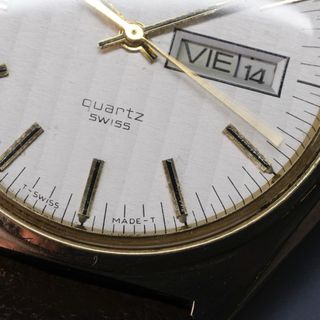 Hamilton Quartz Chapado Oro Día+Fecha