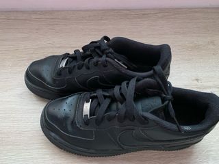 Nike Air Force 1 Negras Talla 38