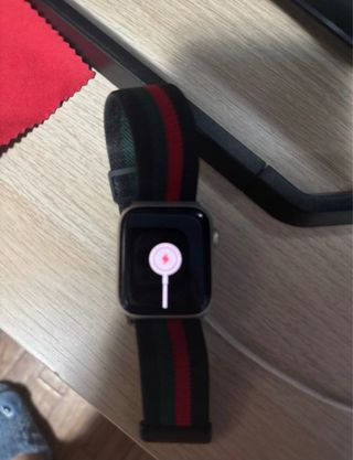 Apple Watch SE 2 (44mm) Argento