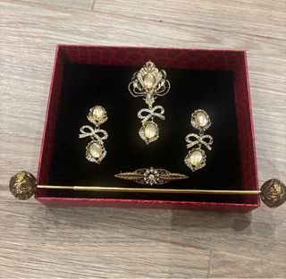 Aderezo Fallera REBAJADO!!! Antes 95€