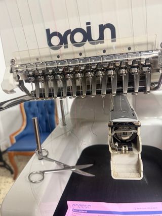 Bordadora Industrial Broin B-1201