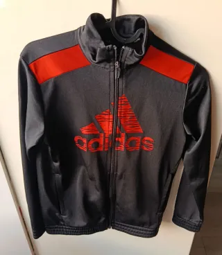 Lote de 3 chaquetas de chándal Talla 8 años a 10