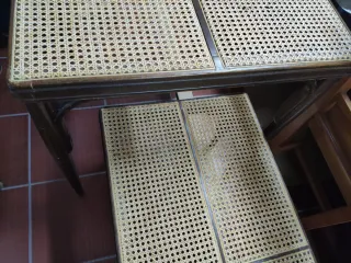 Mesa alta ratán madera noble maciza con cristal