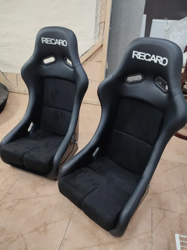 Asientos backet tipo Recaro Pole Position carbono