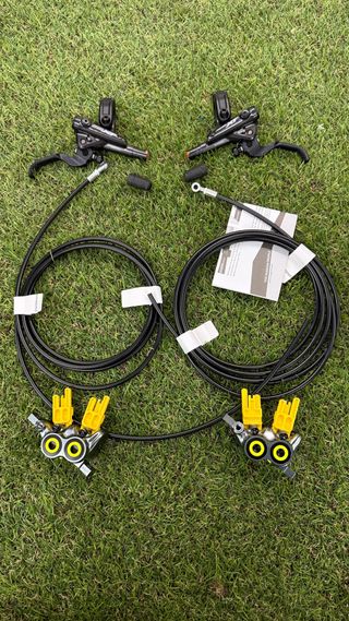 Kit Frenos Shigura Shimano XT + Pinzas Magura MT7