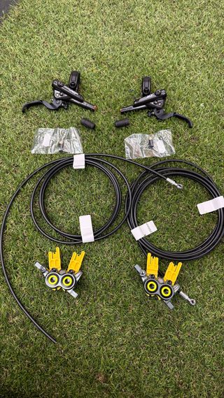 Kit Frenos Shigura Shimano XT + Pinzas Magura MT7