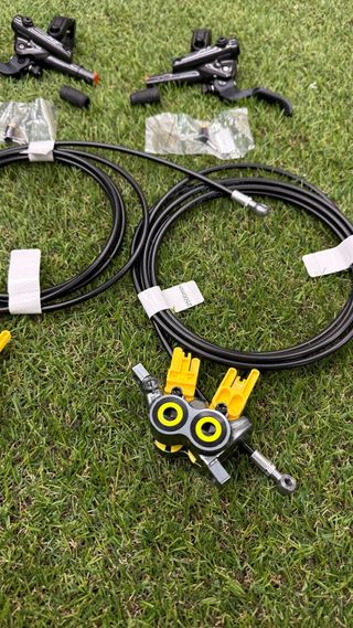 Kit Frenos Shigura Shimano XT + Pinzas Magura MT7