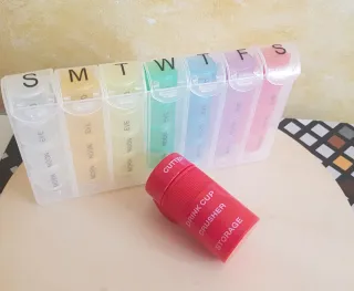 Organizador de Pastillas Semanal Triturador