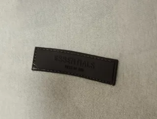 Sudadera con capucha Essentials verde