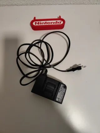 Consola Nintendo 64. Fuente Alimentación N64