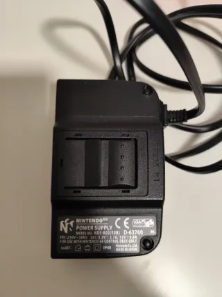 Consola Nintendo 64. Fuente Alimentación N64