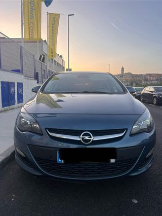 Opel Astra 2015