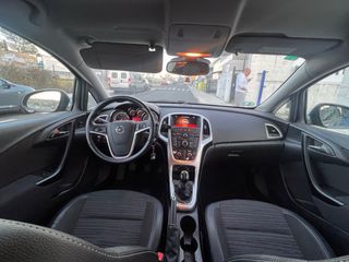 Opel Astra 2015