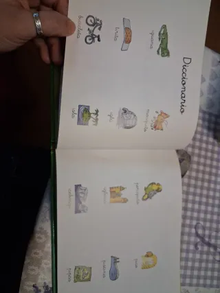 G-L (ABECECUENTOS cada letra, un cuento) (Caste...