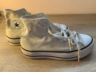 Converse Blancas Altas