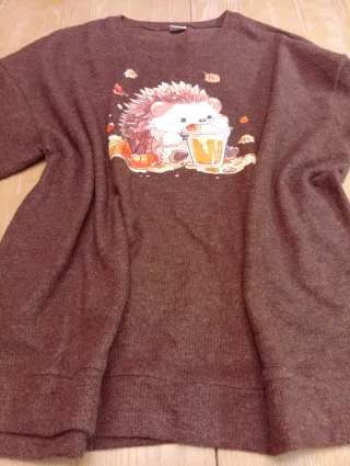 Conjunto de suéter y denim elástico mujer Curvy.