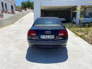 Audi A8 2003