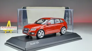 Audi Q5 1:43 Schuco