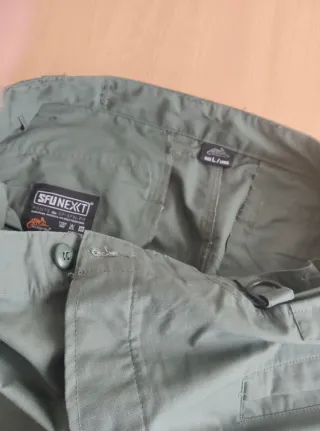 Pantalones cargo verdes