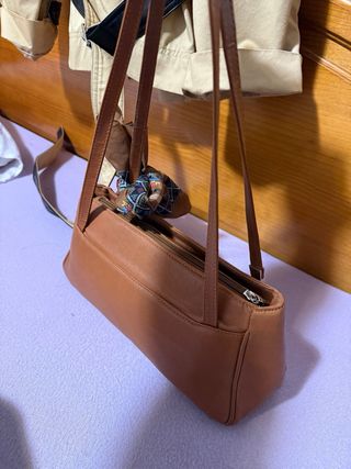 Bolso piel camel + pañuelo