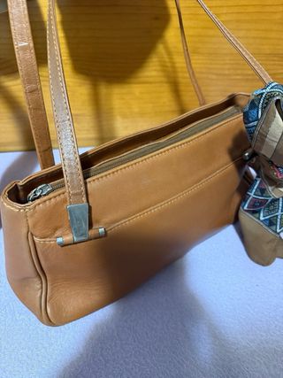 Bolso piel camel + pañuelo