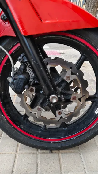 Cambio moto circuito por enduro