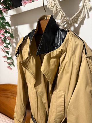 Gabardina Zara Edición Limitada Beige