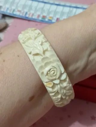 Bracciale antico materiale nobile