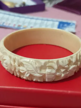 Bracciale antico materiale nobile