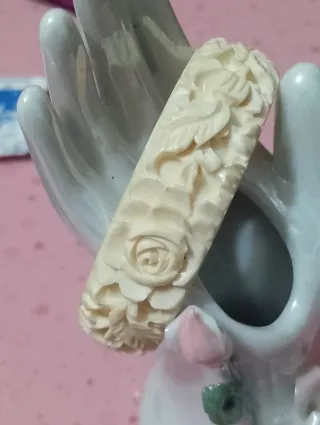 Bracciale antico materiale nobile