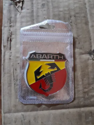 Emblema Abarth para rejilla de seat panda