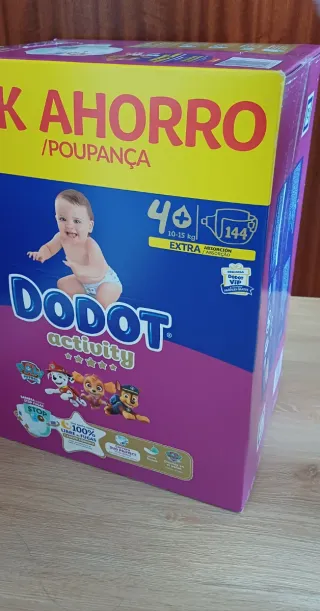 144 panales Dodot Activity T4 +