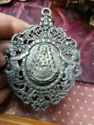Medalla Antigua Virgen del Rocío