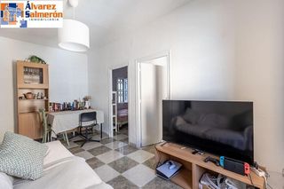 Piso en venta en Camino de Ronda - Rosaleda en Granada