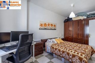Piso en venta en Camino de Ronda - Rosaleda en Granada