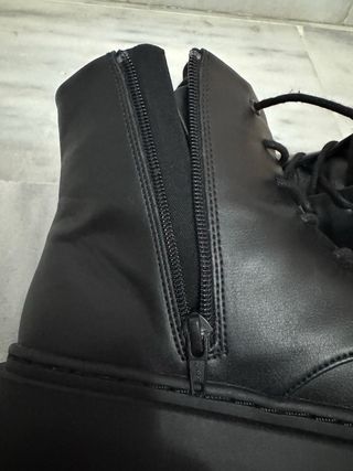 Botines Piel Track Negros Talla 38