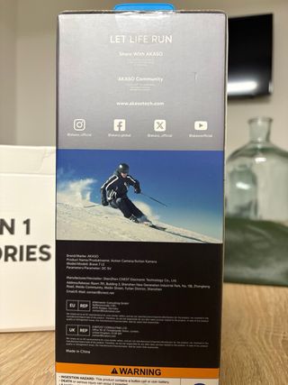 Akaso Brave 7 LE Action Camera + 42 Acessórios