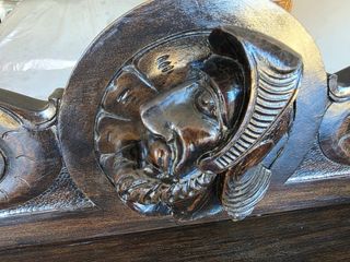 Mueble antiguo restaurado madera noble