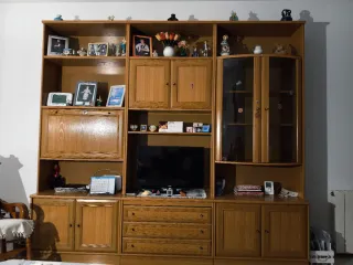 Mueble de salón de madera