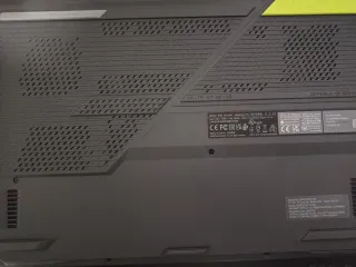 Portátil Asus ROG G513RC