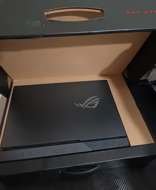 Portátil Asus ROG G513RC