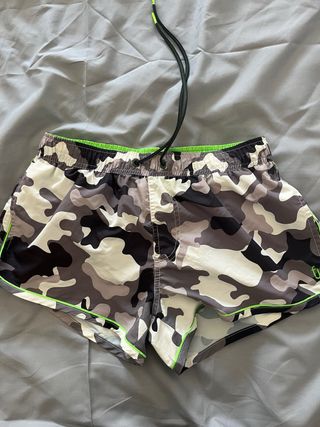 Bañador camuflaje con cordón